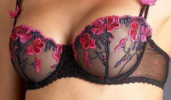 廣州曙光自體脂肪隆胸效果如何？手術(shù)費用如何？有哪些醫(yī)生口碑好的案例分享？