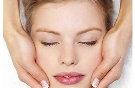 深圳光子嫩膚體驗?zāi)募液茫?四大權(quán)威醫(yī)療機構(gòu)終極對比指南