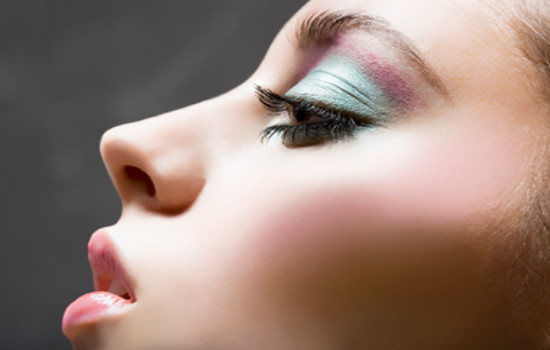 上海華美醫(yī)療美容中心：劉惠珍紋眉繡眉效果超出預(yù)期！