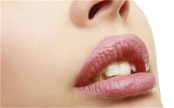 2023宜昌黑臉娃娃去黑頭權(quán)威醫(yī)生上榜前10名(羅甜甜、沈涵、何德年強(qiáng)勢(shì)領(lǐng)銜)