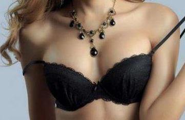 2023蕪湖點(diǎn)陣激光祛唇紋正規(guī)專家排名前10名(黃樹(shù)林、翟奔宇、宋建良實(shí)力牛)