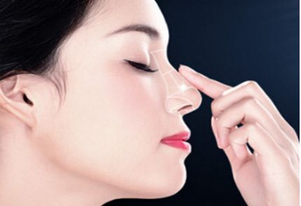 成都治療痘痘的專(zhuān)業(yè)醫(yī)院有哪些？