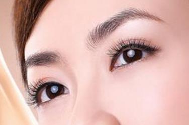 杭州隆胸專家排行榜單公布！醫(yī)療界矚目的熱門醫(yī)生一覽