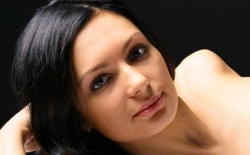 如何評價西安孫峰醫(yī)生修復(fù)雙眼皮的技術(shù)和特色風(fēng)格？