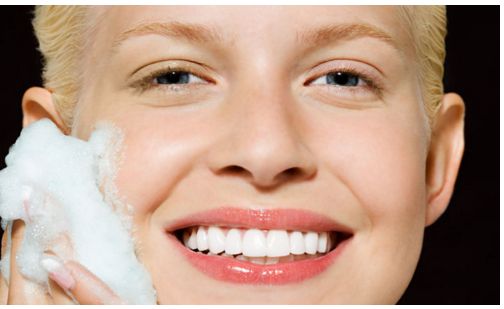 上海市臉部皺紋哪家好？探索上海最受歡迎的臉部皺紋治療中心