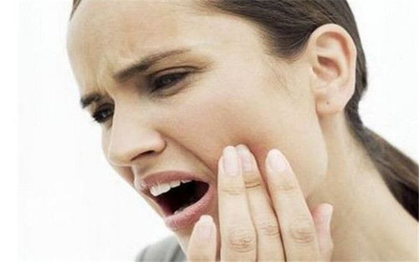 2023云南自體脂肪填充豐眉弓正規(guī)專家評(píng)價(jià)前10名(白孝梅、周卓君、于海成實(shí)力點(diǎn)評(píng))