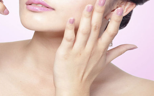 2023南京膠原蛋白填充嘴唇在榜名單top10強(qiáng)醫(yī)生(常文彥、盧承炯、帥燕君優(yōu)勢(shì)詳解)