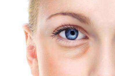 南寧做綜合隆鼻哪家好？南寧哪家醫(yī)院做綜合隆鼻效果好且安全？