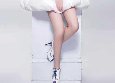 昆明整形醫(yī)生中最有口碑的隆胸專家排行榜！專業(yè)經(jīng)驗(yàn)一覽，擅長項(xiàng)目和就診醫(yī)院，幫你找到滿意的選擇！趕緊收