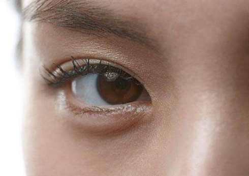 2023北京精雕祛頸紋強(qiáng)榜top10強(qiáng)的專家(紀(jì)樹(shù)國(guó)、徐陽(yáng)、宋石磊在當(dāng)?shù)赜绊懥Υ?