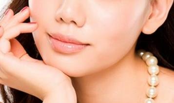 2023桂林鼻唇溝填充嗨體權(quán)威專家排行榜前十強(qiáng)(賓冰、趙弘宇、賴炳文實力不可小看！)