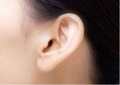 鄭州美萊王洪醫(yī)生隆胸術(shù)效果好嗎？