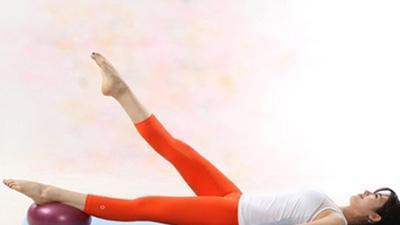 成都晶膚董薇薇雙眼皮手術實力評測及費用公示，超高性價比醫(yī)生推薦！