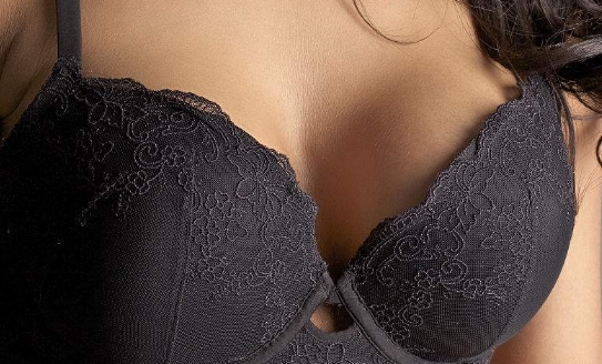 南京華美曹海峰鼻子整形案例，驚人果效1個(gè)月展現(xiàn)！