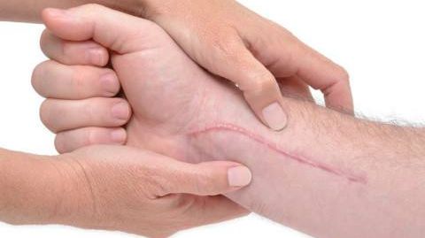 榮敏錫醫(yī)生的專業(yè)知識(shí)是怎么樣的？專業(yè)領(lǐng)域和個(gè)人特色是什么？