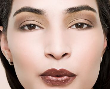 杭州眼袋整容哪家好醫(yī)院？挑選醫(yī)院，這些因素要考慮！