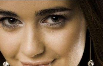 濟(jì)南哪家做微創(chuàng)眼袋好？濟(jì)南微創(chuàng)眼袋手術(shù)那家醫(yī)院專業(yè)靠譜