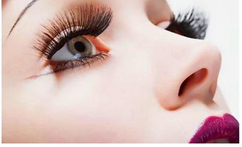 在大連做雙眼皮手術，哪家醫(yī)院好？