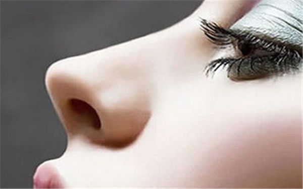 昆明自體脂肪豐胸效果好的醫(yī)院排名及經(jīng)驗(yàn)分享