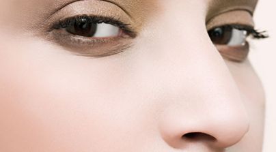 姜世熙醫(yī)生是韓國黃金G整形外科醫(yī)院的坐診專家嗎？