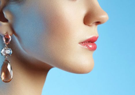 廣州哪家正規(guī)醫(yī)院可以安全放心進(jìn)行豐胸手術(shù)？