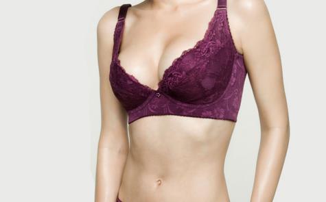 昆明藝星整形醫(yī)院楊瑞年去除眼袋術(shù)效果如何？