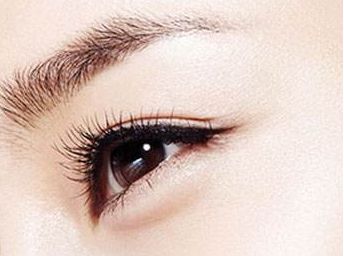 上海哪家醫(yī)院的玻尿酸隆鼻效果好？