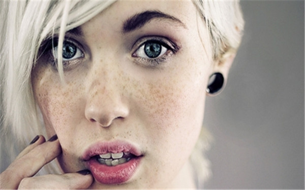 2023合肥注射填充眼底紋專家上榜名單前十強(范愛春、樸京薰、劉向陽技術穩(wěn)定，審美在線，不踩坑！)