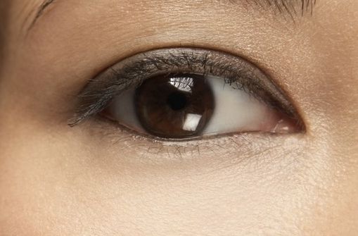 上海治療褐青斑哪家醫(yī)院好？專(zhuān)家?guī)湍憬獯穑?/>
                                </a>
                                <h4><a href=