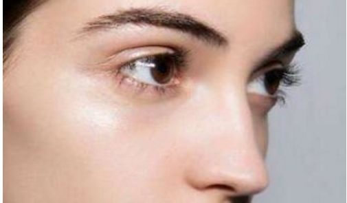 探索長(zhǎng)沙最佳自體脂肪豐胸門診，挑選哪家好？