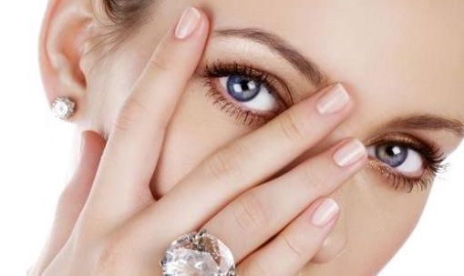 如何選擇適合自己的四川雙眼皮醫(yī)院？四川雙眼皮醫(yī)院哪家好？