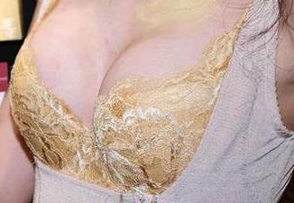 2023無(wú)錫膠原蛋白注射細(xì)紋專家前十位排名榜(劉漢敏、劉亞男、石雪冰這幾位手術(shù)量居高！)