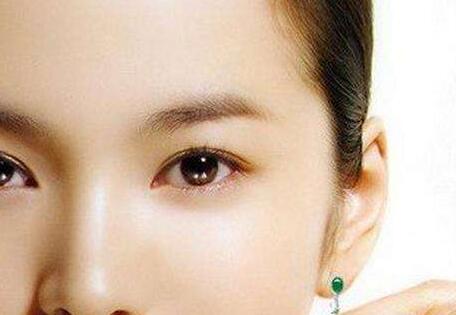 靳玉彪醫(yī)生的整形技術(shù)如何？北京蒂凡妮的整形專(zhuān)家親臨解答！附有嫵媚隆鼻案例展示！