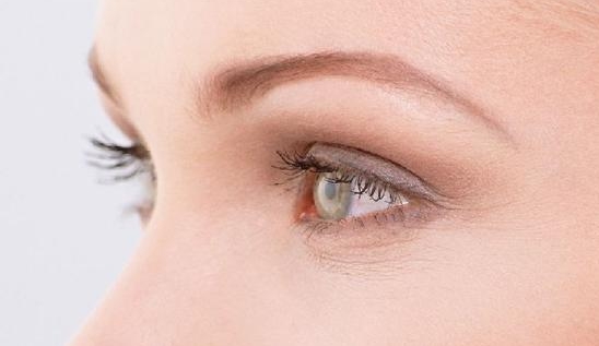 濟(jì)南邱曉東雙眼皮手術(shù)術(shù)后三個(gè)月效果分享