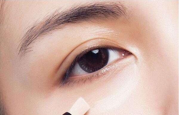 國內(nèi)有名的整容醫(yī)院的十位鼻部整形專家公布，了解鼻部整形趨勢