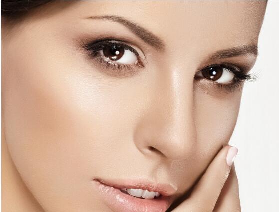 南京曹海峰成功展示自然隱痕鼻子案例，細(xì)膩觸感讓人驚嘆