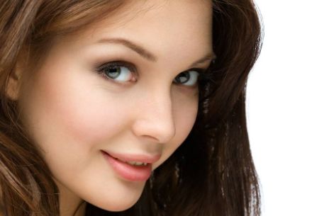 上海唇部整形手術(shù)哪家好？掌握這些關(guān)鍵信息，選擇最佳醫(yī)院和技術(shù)