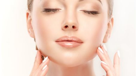 馮立哲面部提升手術(shù)的價(jià)格如何？醫(yī)生及手術(shù)原理和收費(fèi)標(biāo)準(zhǔn)詳解！