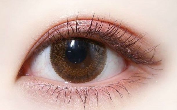 武漢嘴唇變薄哪家醫(yī)院好？如何選擇適合自己的專業(yè)整形醫(yī)院？