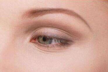 李湘原做下頜角的自我修煉之路，開啟完美“銀幕臉”