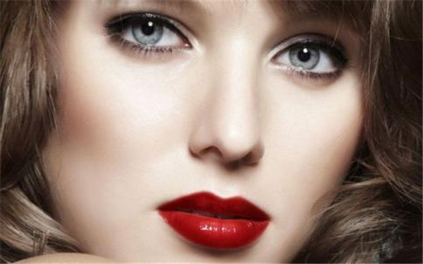 2023成都微晶磨削去凹陷疤痕推薦前10名專家(鄒昂、王家勇、蔡靈所在醫(yī)院優(yōu)劣勢(shì)盤點(diǎn)！)