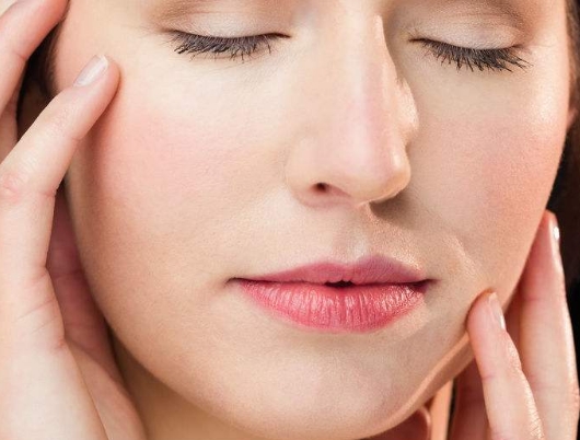 2023廣安精雕祛額頭紋正規(guī)專家推薦(蘭洪明、畢桂蘭、王靜整圈里的口碑醫(yī)生)