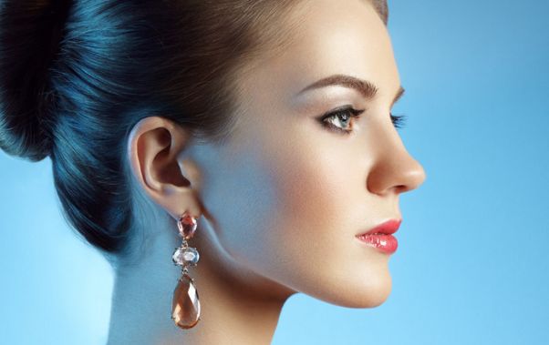 東莞哪家醫(yī)院做耳軟骨隆鼻好？