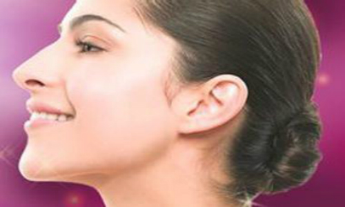 2023溫州線雕祛頸紋醫(yī)生排名十強(郭宗科、王津、張小川深受喜愛的口碑品牌)