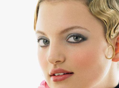 天津微針除皺口碑醫(yī)生排行：煥顏新生，重現(xiàn)緊致光彩