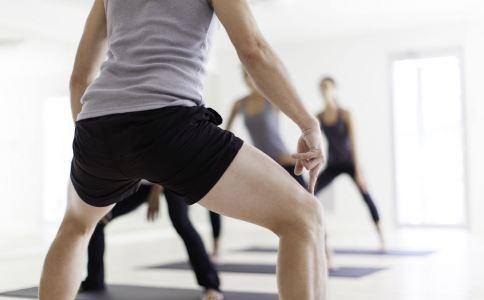 大腿增粗的原因及瘦腿有效方法分享