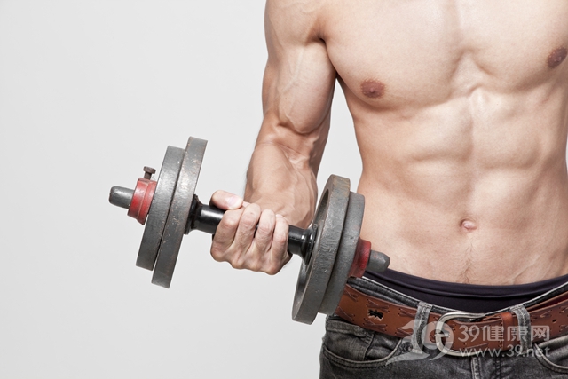 男明星保持身材的秘密解析