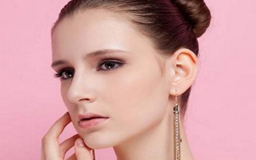 中山市有哪些靠譜的隆胸整形醫(yī)院？