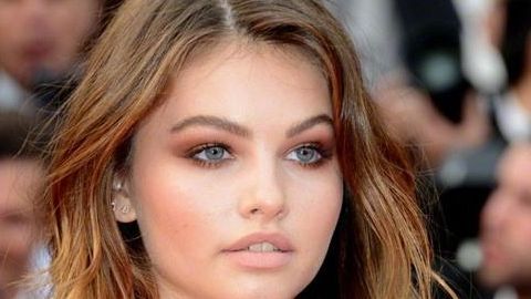 韓佳人整容前后：從丑小鴨到美麗天鵝的轉變