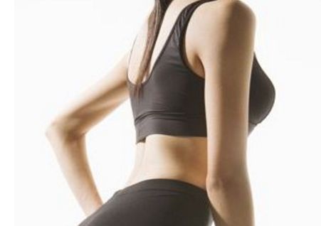 武漢美基元項(xiàng)利姣醫(yī)生雙眼皮技術(shù)引領(lǐng)新趨勢